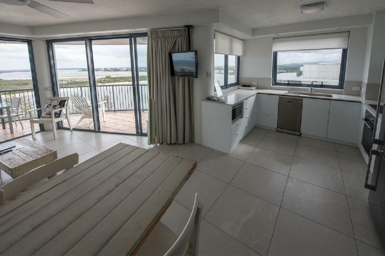 Centrepoint Aparthotel 4*